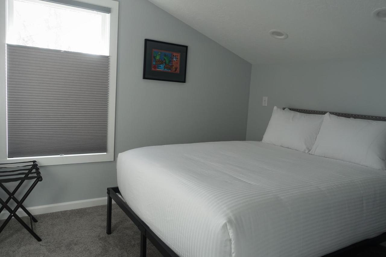 Appartamento The Lilly Pad Brand New In Hyde Park! Pet Friendly, Fully Fenced Yard, Walking Distance To Hyde Park Shops, And Dining And Camel'S Back Park Boise Esterno foto